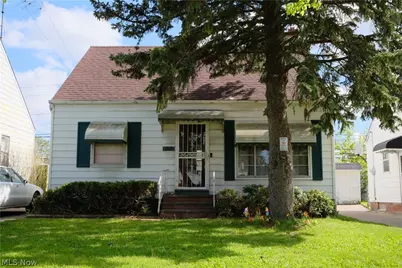 19312 Fairway Avenue, Maple Heights, OH 44137 - Photo 1