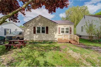 357 Erie Road, Vermilion, OH 44089 - Photo 1