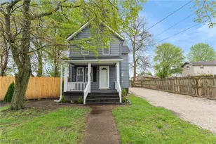 2014 25th St NE, Canton, OH 44705 - Photo 1