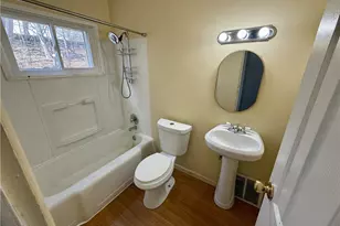 222 Rhodes Ave, Akron, OH 44302 - Photo 10