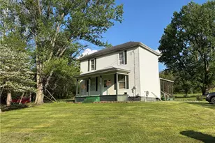 2840 Darlington Dr, Zanesville, OH 43701 - Photo 1