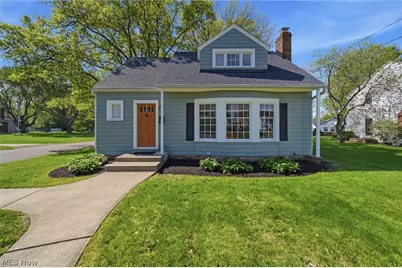 158 35th Street NE, Canton, OH 44714 - Photo 1