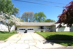 687 E Catawba Ave, Akron, OH 44306 - Photo 1