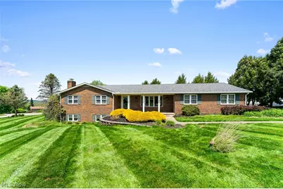 49325 S Park Circle, East Liverpool, OH 43920 - Photo 1