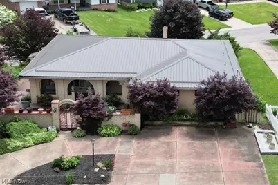 408 Garfield Avenue, Steubenville, OH 43952 - Photo 1