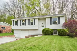 5165 Fawn Dr, New Franklin, OH 44319 - Photo 1