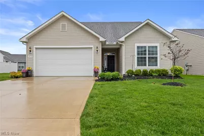 412 Wescott Way, Elyria, OH 44035 - Photo 1