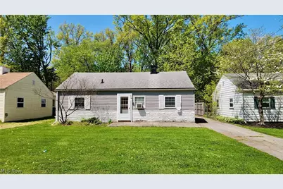 863 North, Painesville, OH 44077 - Photo 1