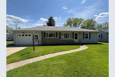 1942 E 41st Street, Ashtabula, OH 44004 - Photo 1