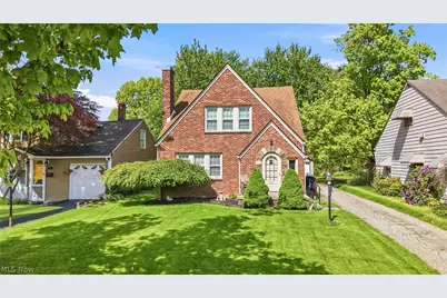 210 5th Avenue, Hubbard, OH 44425 - Photo 1