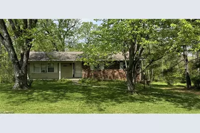1651 N Trend Drive, Zanesville, OH 43701 - Photo 1