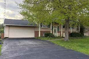 2521 East Dr, Marion, OH 43302 - Photo 1