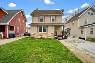 102 E Brookside Ave, Akron, OH 44301 - Photo 1