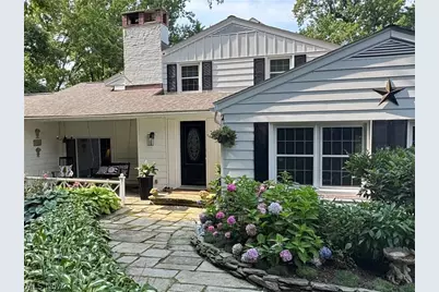 8374 Lucerne Drive, Chagrin Falls, OH 44023 - Photo 1