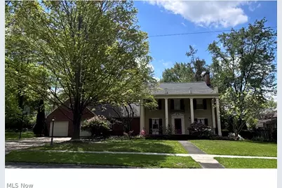 622 Overlook Drive, Alliance, OH 44601 - Photo 1