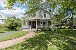 1984 W Turkeyfoot Lake Rd, Barberton, OH 44203 - Photo 1