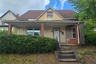 413 N 9th St, Coshocton, OH 43812 - Photo 1