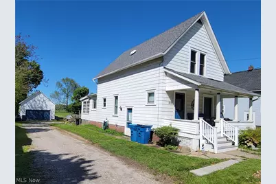 349 W Maple Street, Hartville, OH 44632 - Photo 1