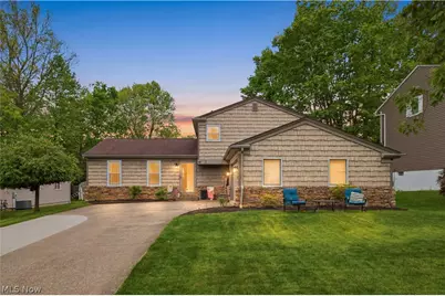 488 Woodlake Drive, Medina, OH 44256 - Photo 1