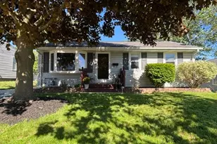 593 Stanley Rd, Akron, OH 44312 - Photo 1