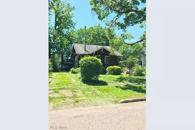 1706 Hampton Road, Akron, OH 44305 - Photo 1