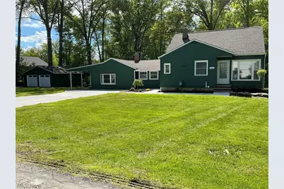 262 Miller Court, Elyria, OH 44035 - Photo 1