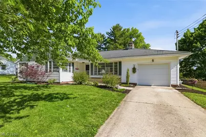 822 Hoover Drive, Ashland, OH 44805 - Photo 1