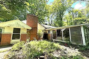 2092 Holmes Dr, Twinsburg, OH 44087 - Photo 1