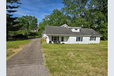 14298 Chardon Windsor Road, Chardon, OH 44024 - Photo 1