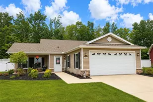 1667 Arrow Dr, Ashland, OH 44805 - Photo 1