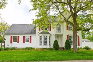 109 Seymour Ave, Mogadore, OH 44260 - Photo 1