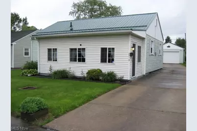 2319 Bollinger Avenue NE, Canton, OH 44705 - Photo 1