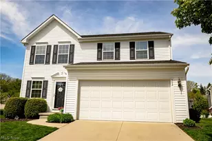 592 Eastglen Cir, Tallmadge, OH 44278 - Photo 1