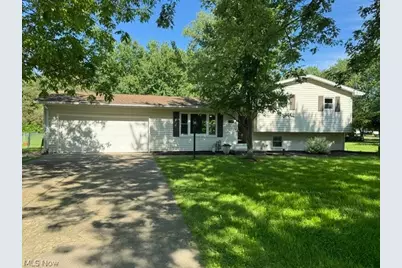 7068 Woodell Avenue NE, Canton, OH 44721 - Photo 1