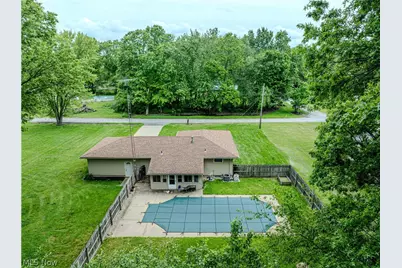 16011 Elbrook Street NE, Alliance, OH 44601 - Photo 1