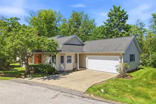 1715 Windrow Ln, Grandview Heights, OH 44147 - Photo 1
