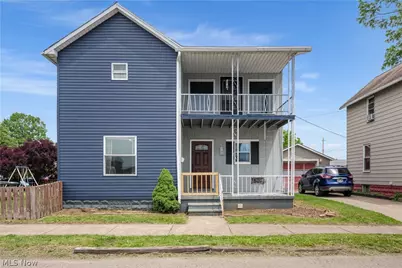 529 Park Avenue NW, New Philadelphia, OH 44663 - Photo 1