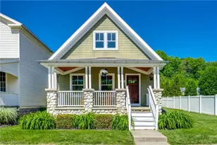 750 Hickory St, Akron, OH 44303 - Photo 1