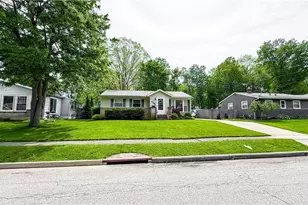 4261 Osage St, Stow, OH 44224 - Photo 1