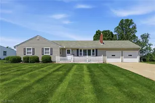 824 E Bank St, Ashland, OH 44805 - Photo 1