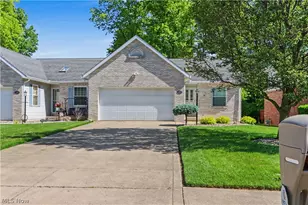 910 Greenfield Dr, Mansfield, OH 44904 - Photo 1