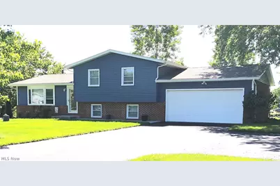 13299 Carnation Avenue NW, Hartville, OH 44632 - Photo 1