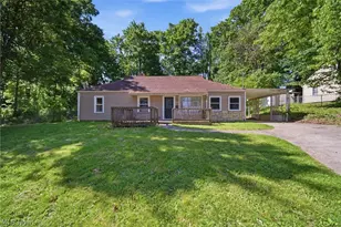 2670 Robindale Ave, Akron, OH 44312 - Photo 1