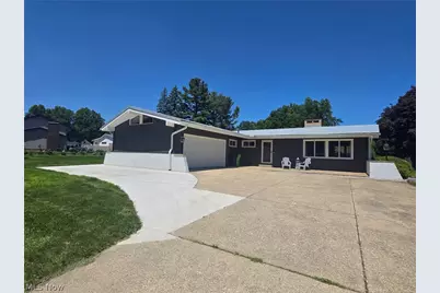 482 Fairwood Drive, Tallmadge, OH 44278 - Photo 1