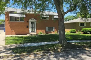 3992 W 176th St, Loveland, OH 44111 - Photo 1