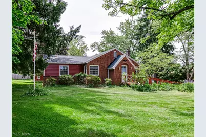 13459 Portage Street, Doylestown, OH 44230 - Photo 1