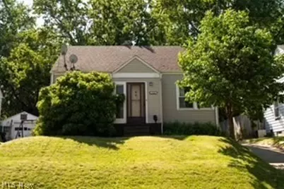 1176 Easton Drive, Akron, OH 44310 - Photo 1