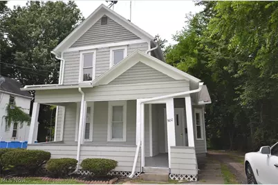 900 Sherman Street, Akron, OH 44311 - Photo 1