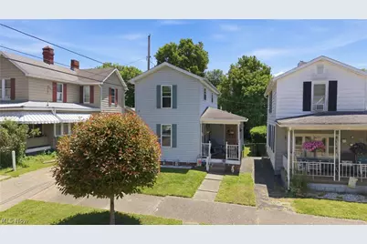 106 E Montgomery Street, Marietta, OH 45750 - Photo 1