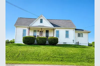 8942 Edison Street NE, Louisville, OH 44641 - Photo 1